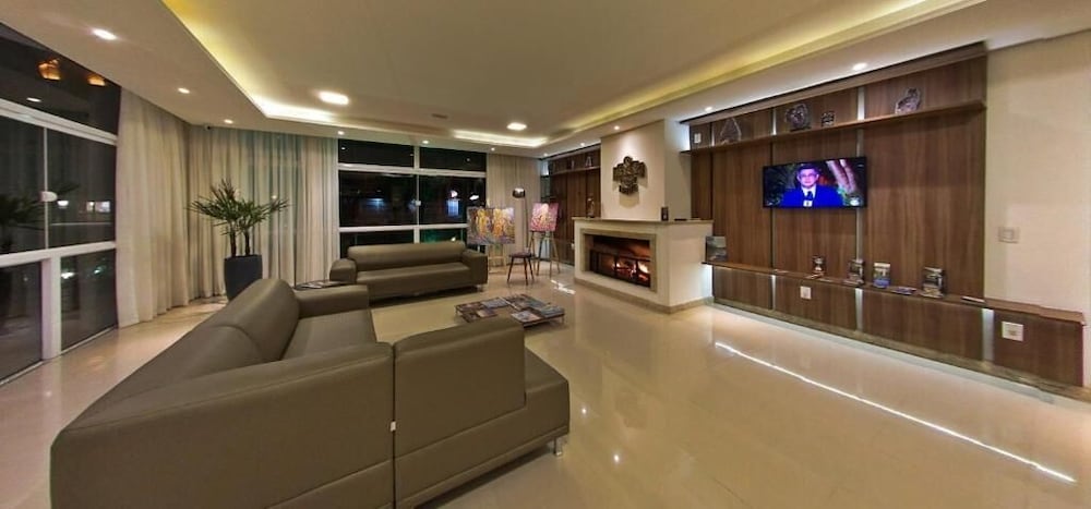 Фото Sky Premium Hotel