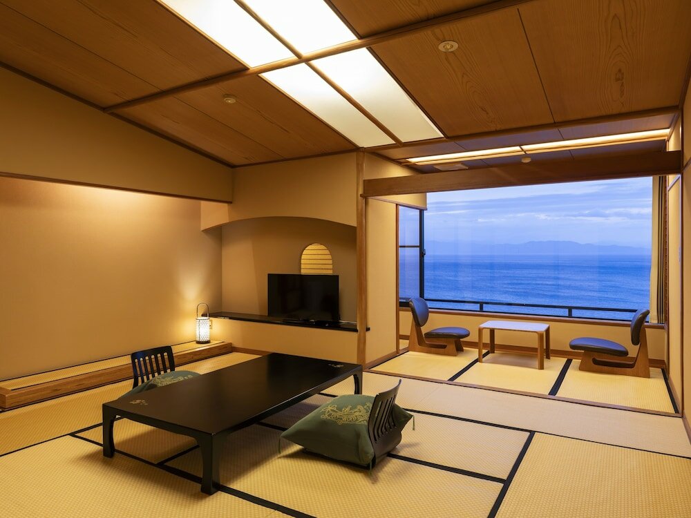 Фото Nishiizu Koyoi