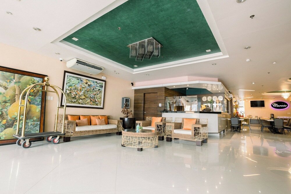 Фото Allure Hotel & Suites