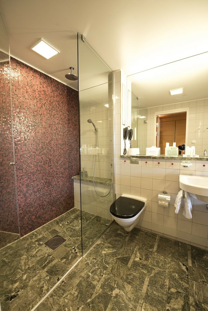 Фото Hotel Rival