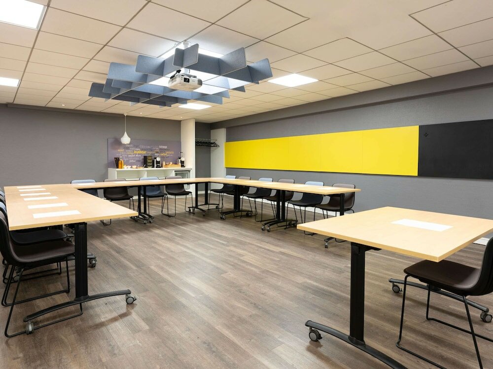 Фото ibis Paris Gare de Lyon Ledru Rollin 12th