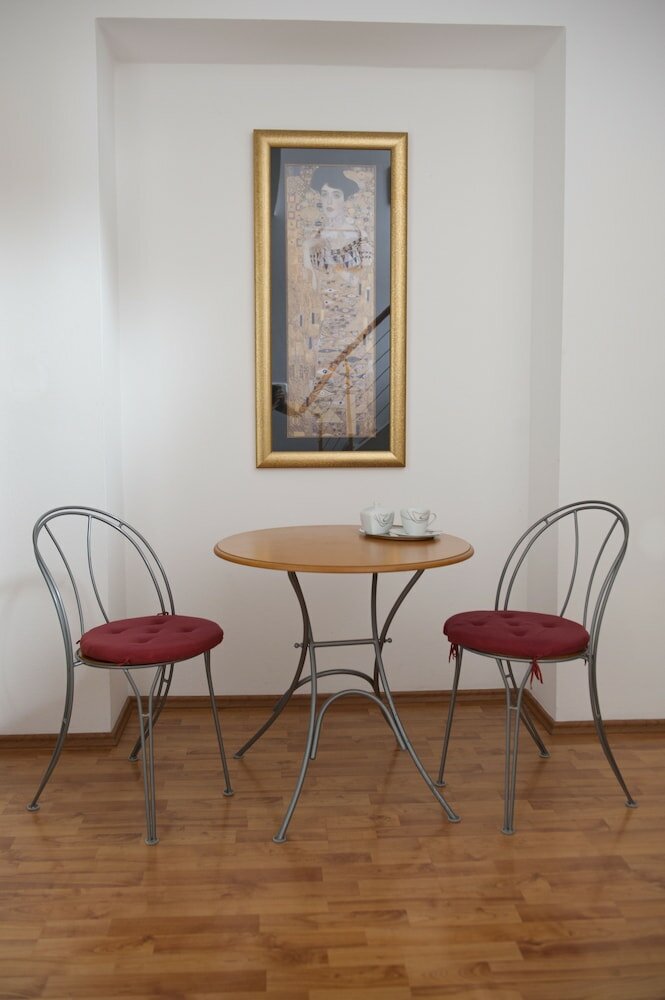 Фото Hotel Garni Pod Skalkou