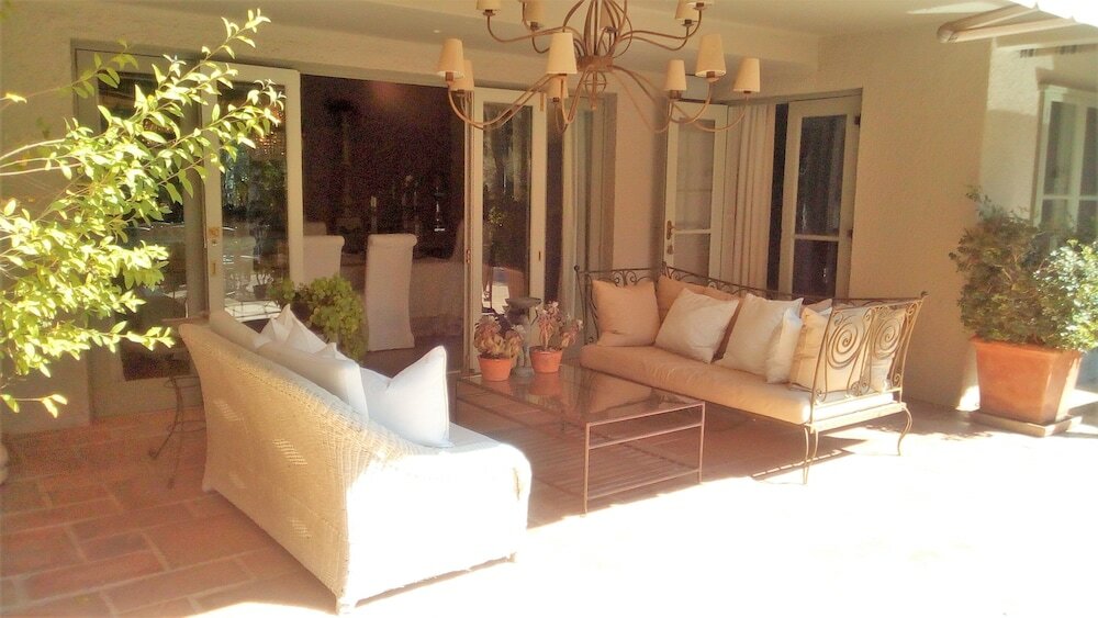 Фото Hoeveld House