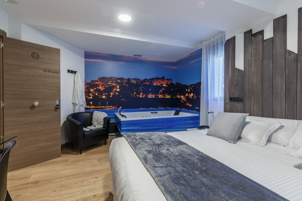 Фото Suite Home Sardinero