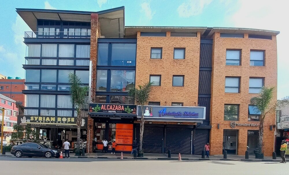 Фото Alcazaba Lodges