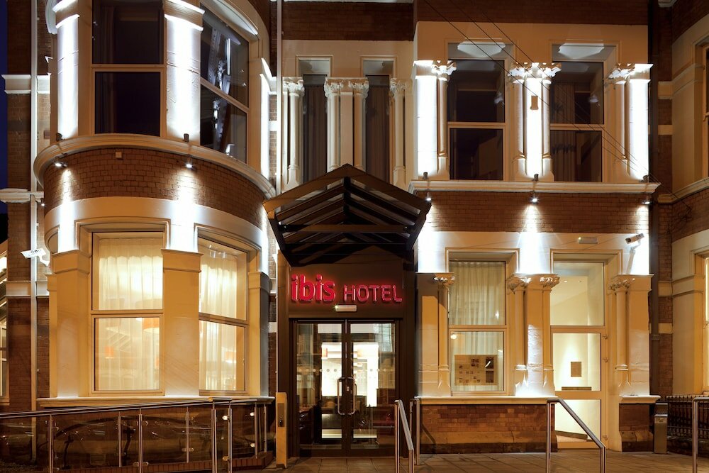 Фото Ibis Belfast Queens Quarter