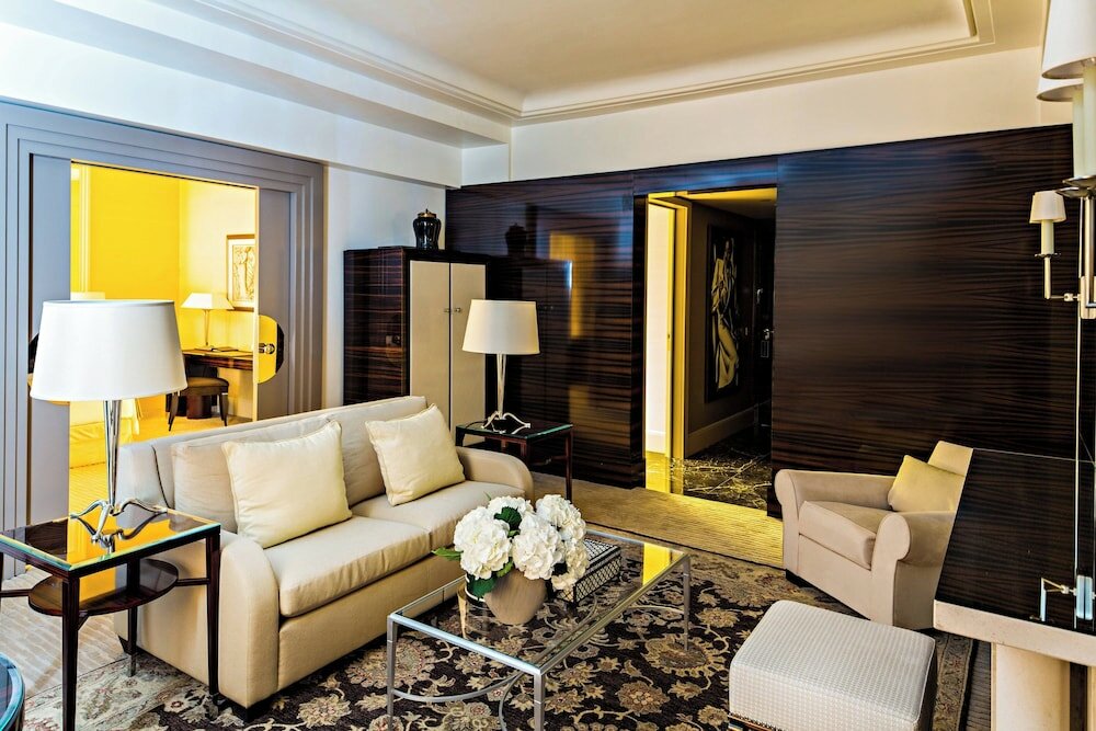 Фото Prince De Galles, A Luxury Collection Hotel, Paris