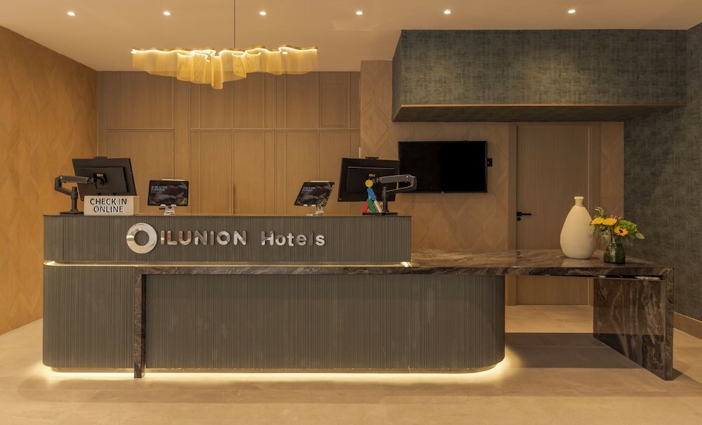 Фото Hotel Ilunion Romareda