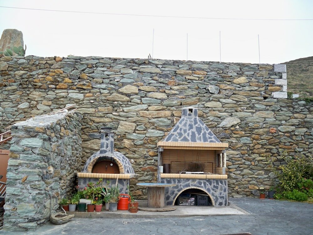 Фото Porto Mani Suites