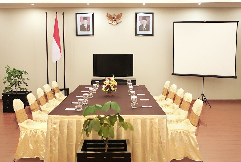 Фото Eclipse Hotel