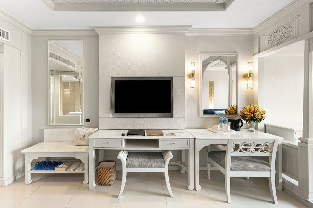 Фото Royal Cliff Beach Hotel