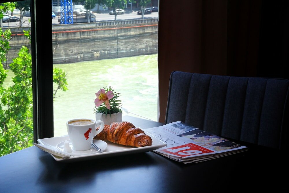 Фото Hotel Rogalux