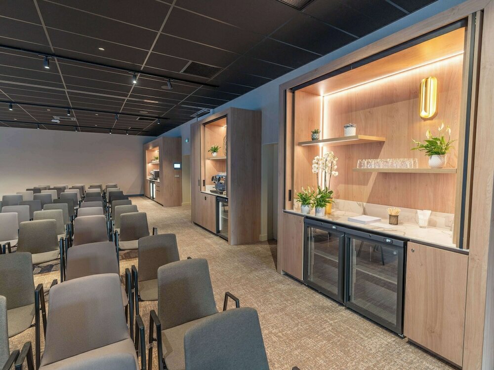 Фото Novotel Angers Lac de Maine