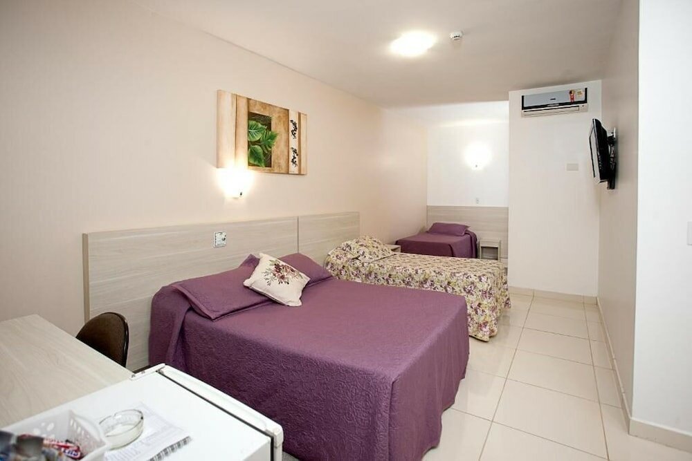 Фото Alves Hotel