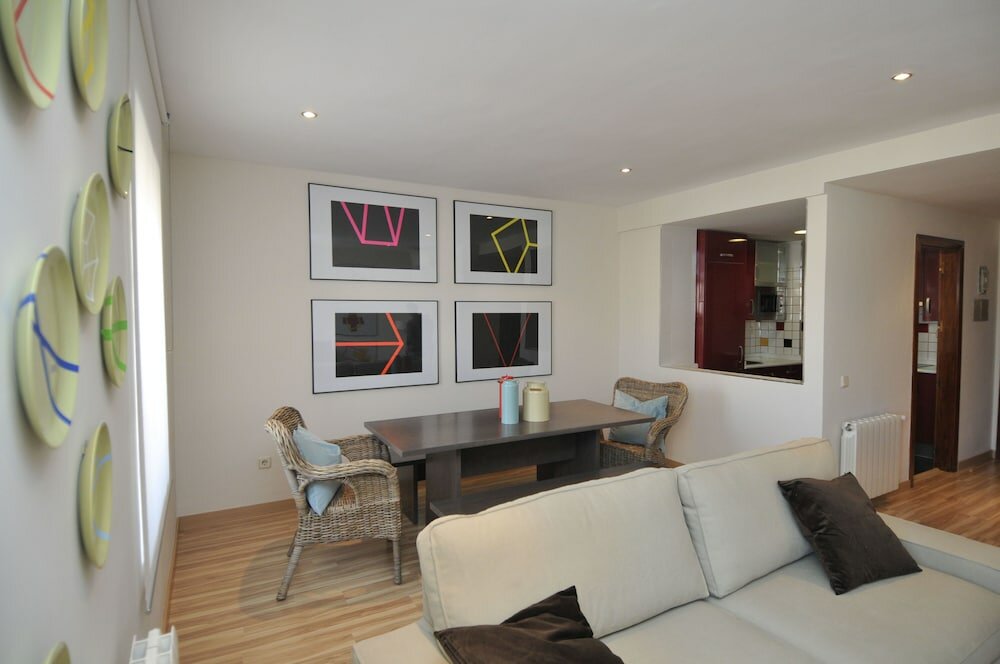 Фото Mola Suites