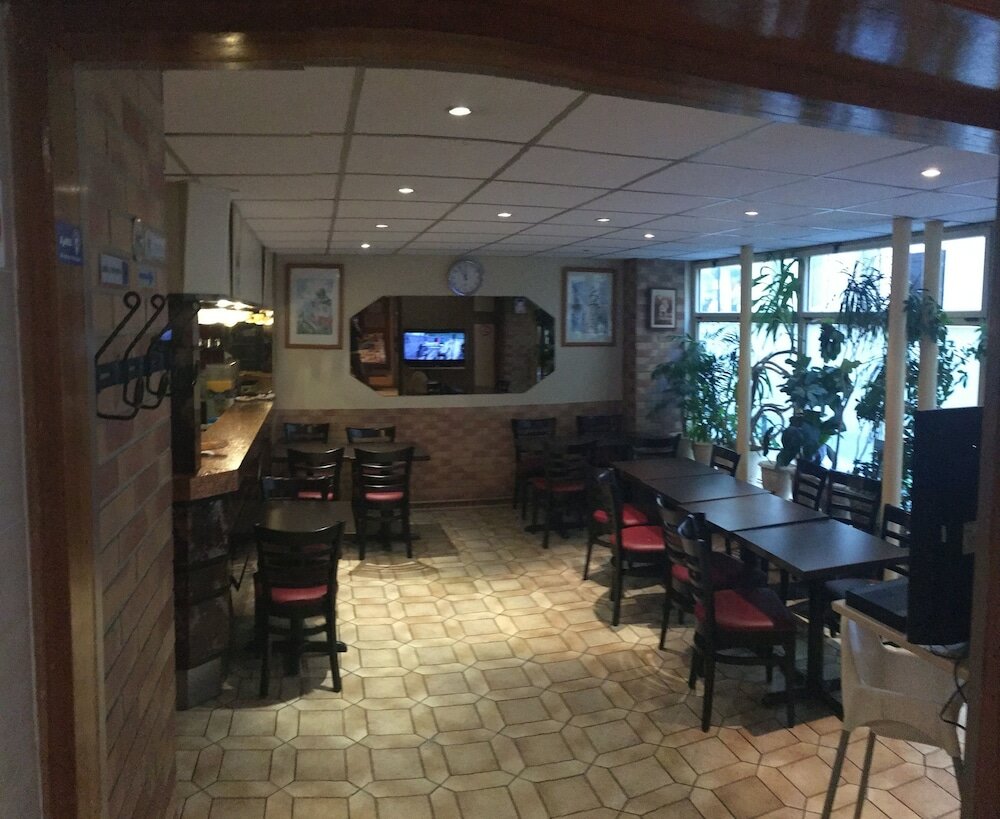 Фото Hotel Jarry