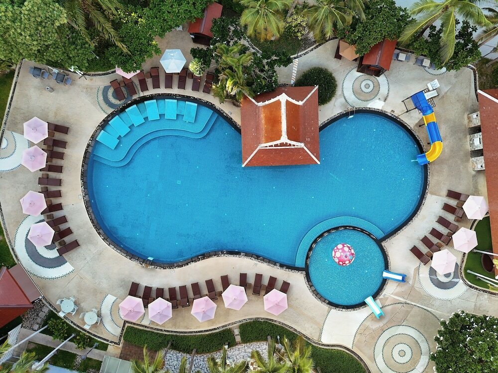 Фото Heeton Concept Hotel Pattaya by Compass Hospitality