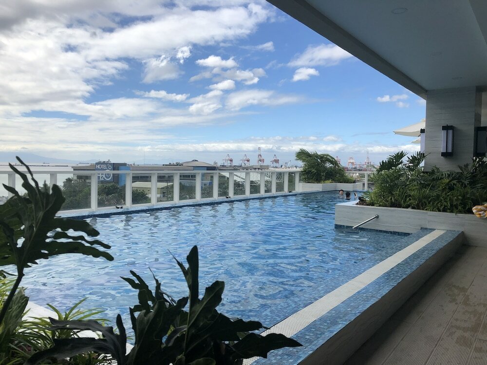 Фото Rizal Park Hotel