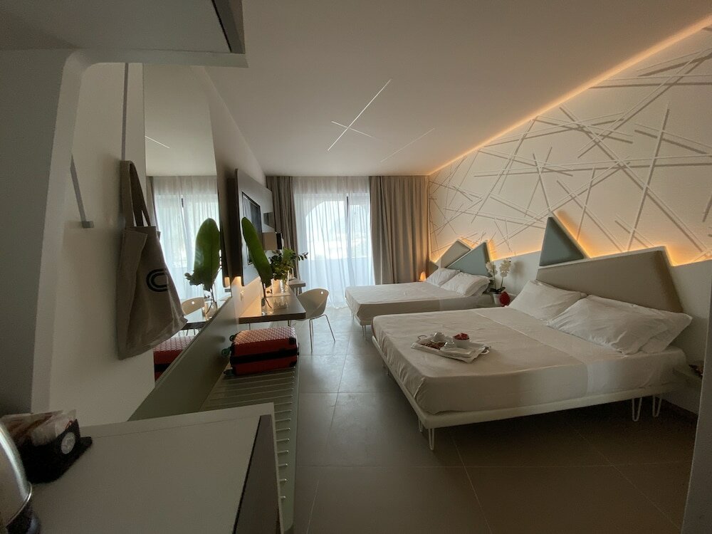 Фото Saracen Sands Hotel and Congress Centre