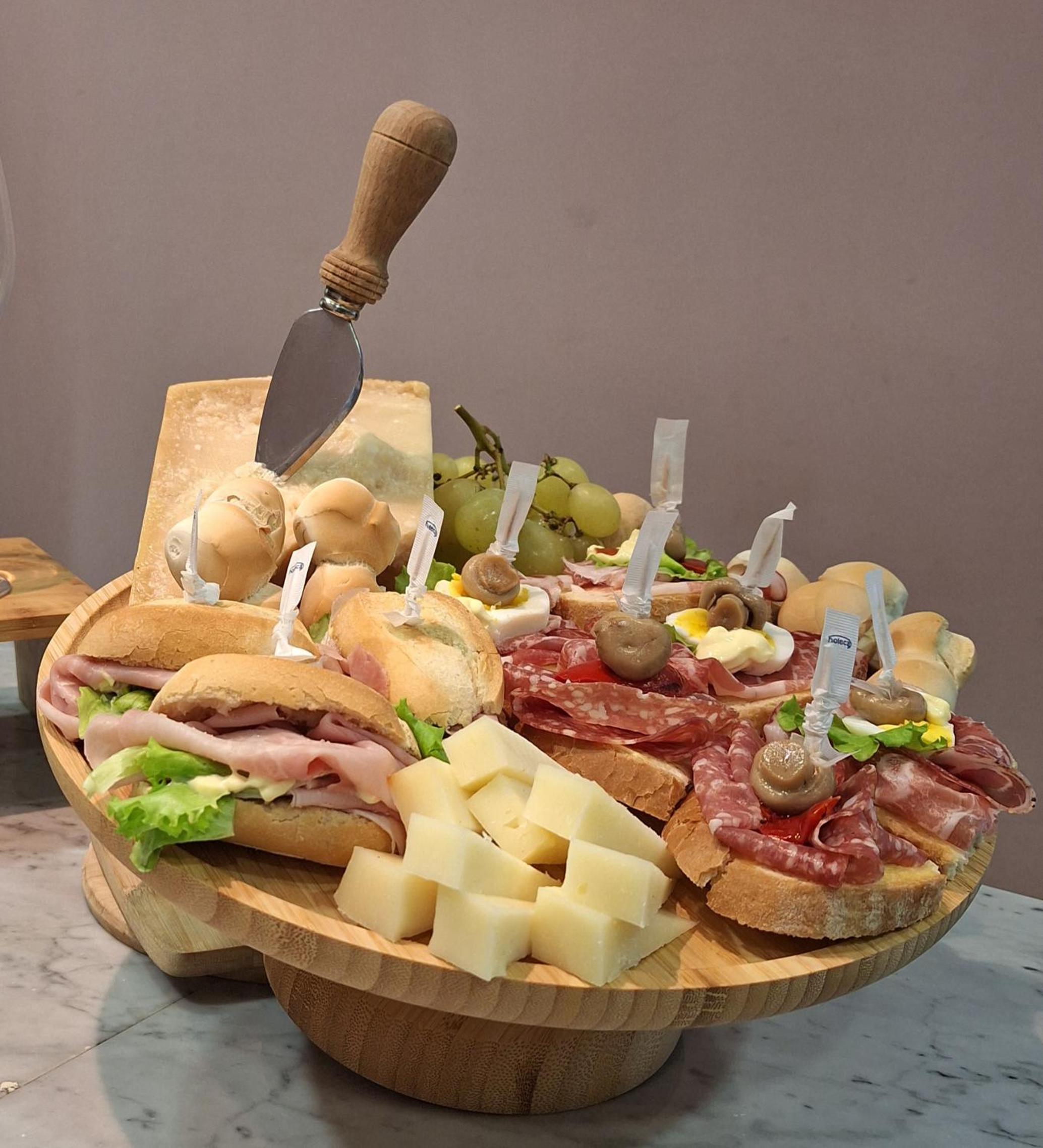 Фото Albergo Tre Ville