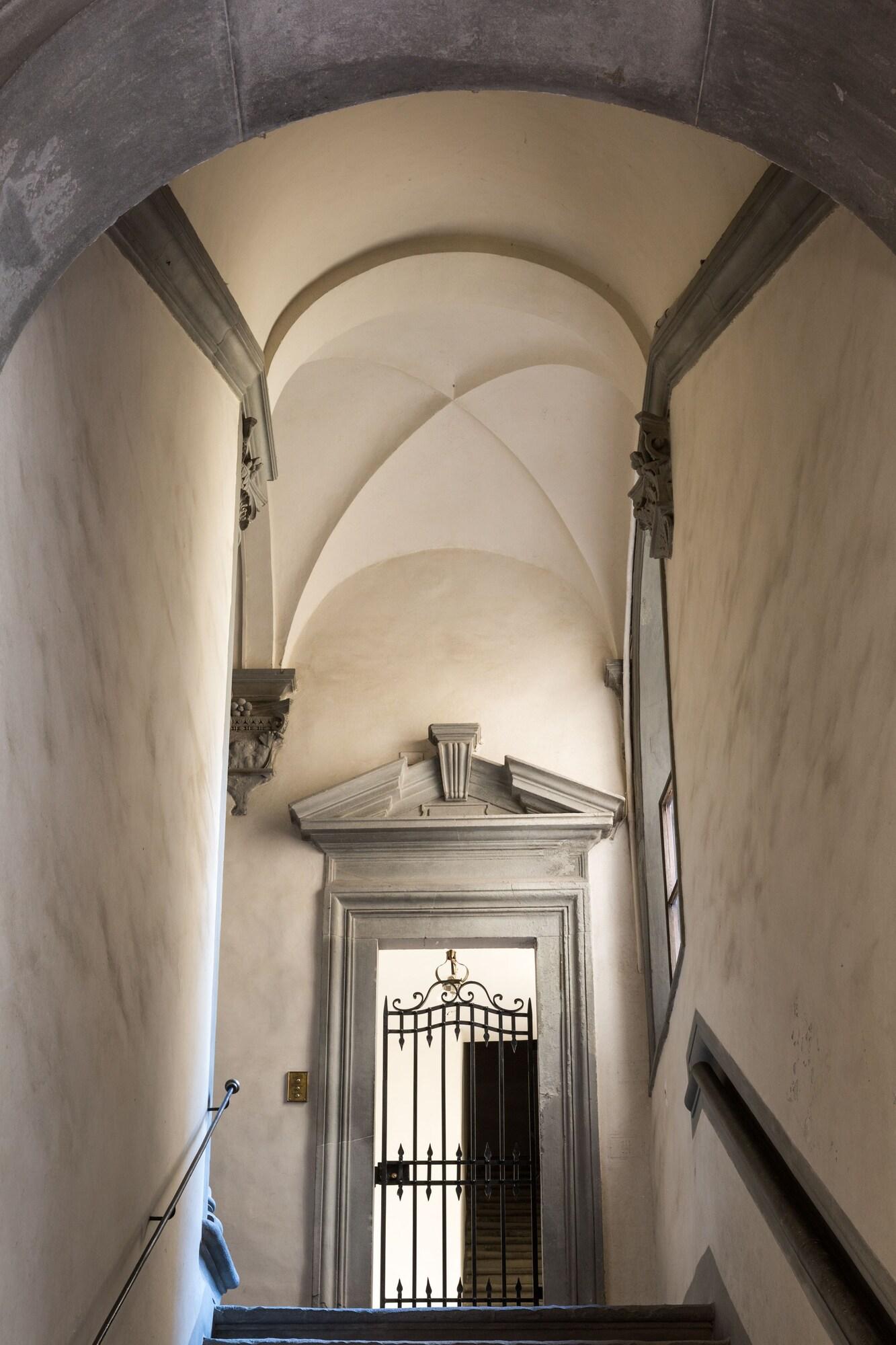 Фото Palazzo Roselli Cecconi