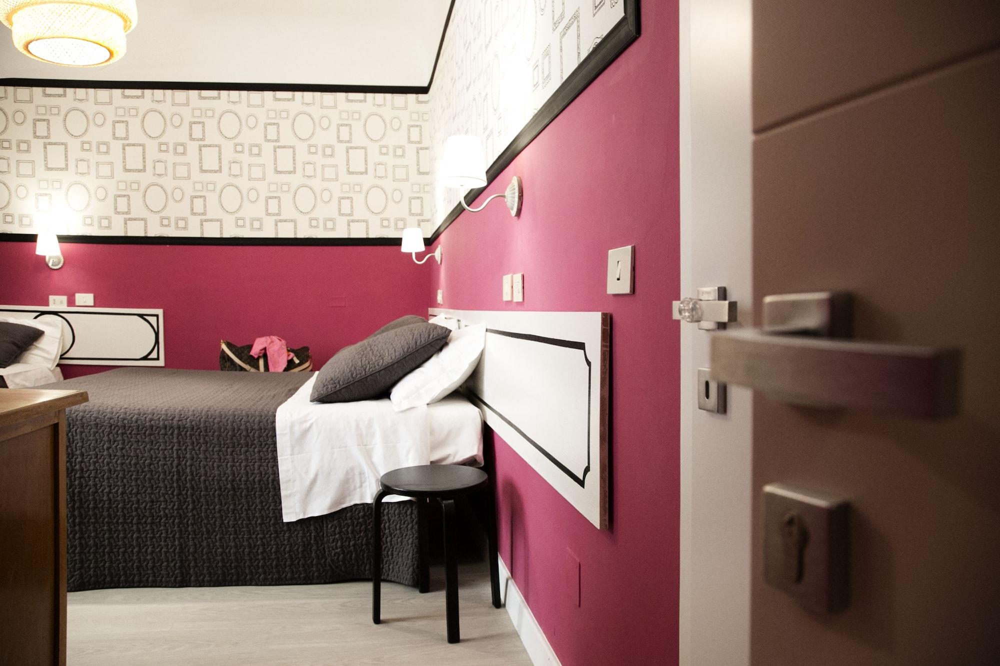 Фото Hotel Nella