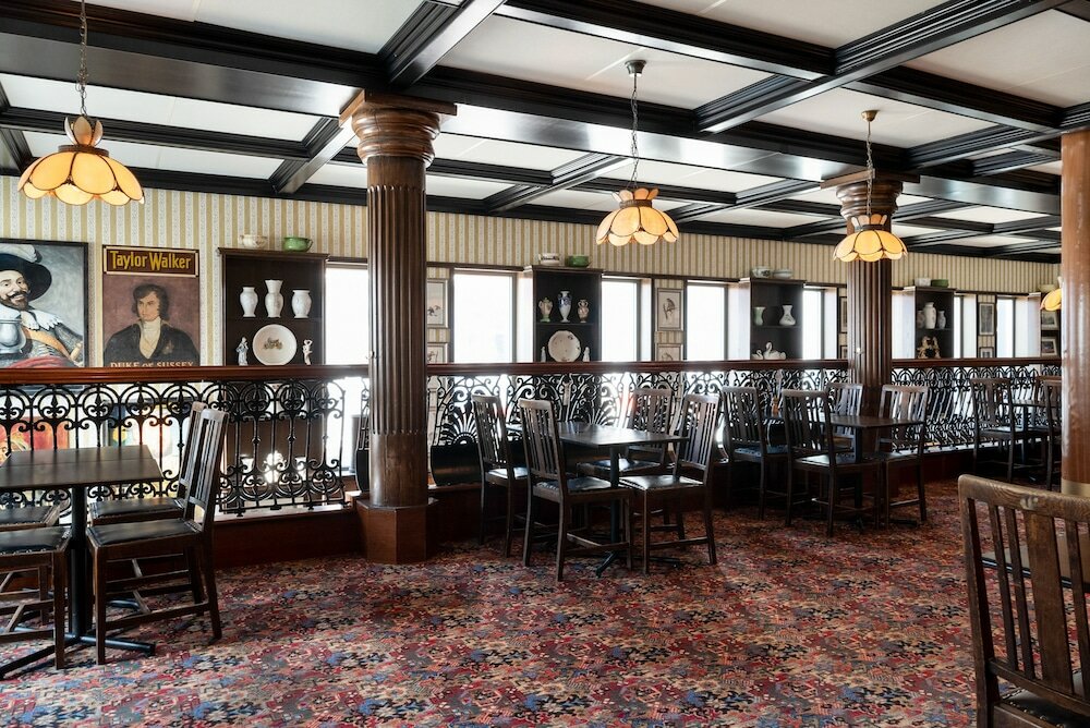 Фото Hotel Bishops Arms Piteå