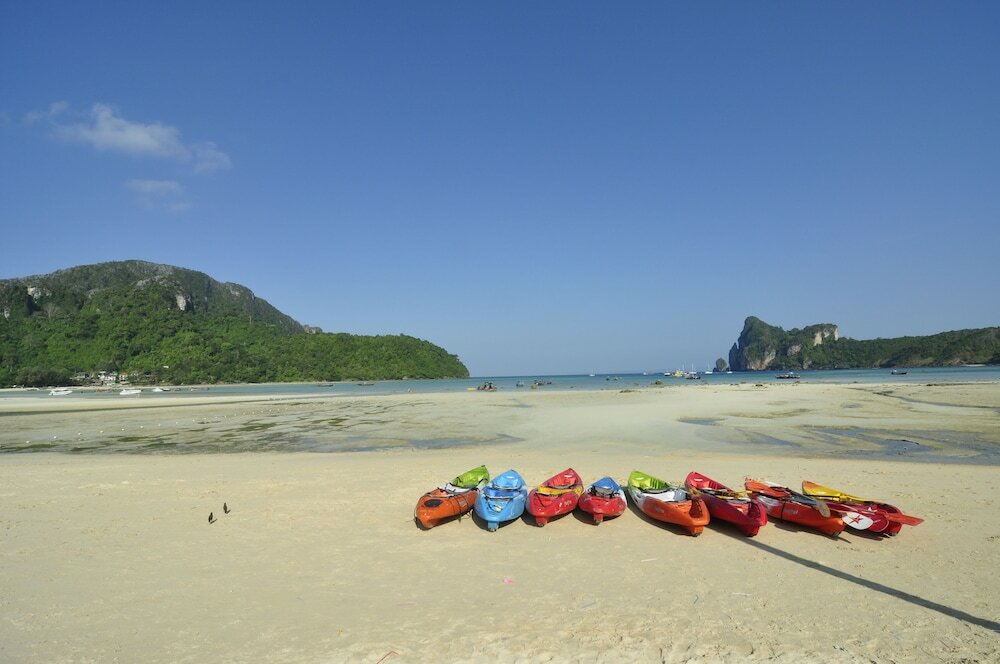 Фото Phi Phi Twin Palms Bungalow