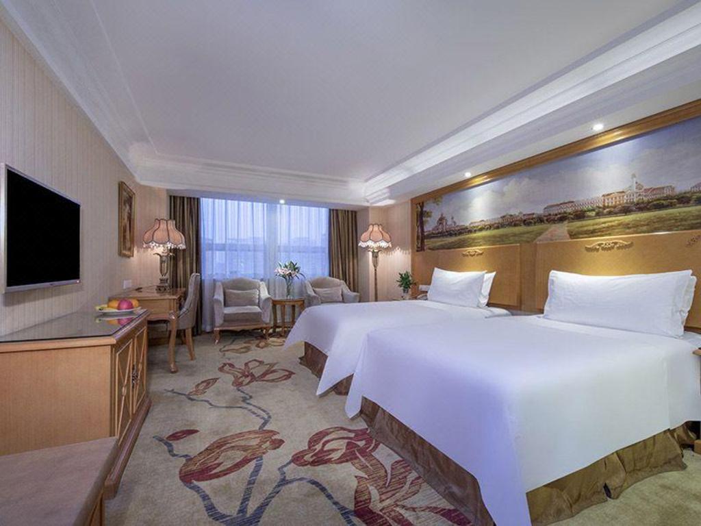 Фото Vienna International Hotel Guang'anmen