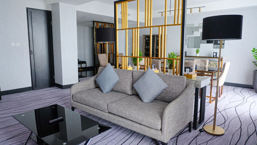 Фото 71761394832