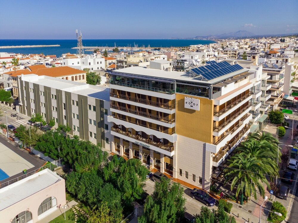 Фото отеля 1