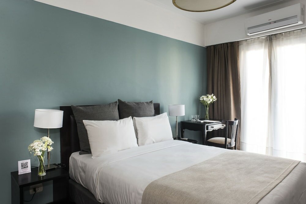 Фото Rochester Hotel Classic