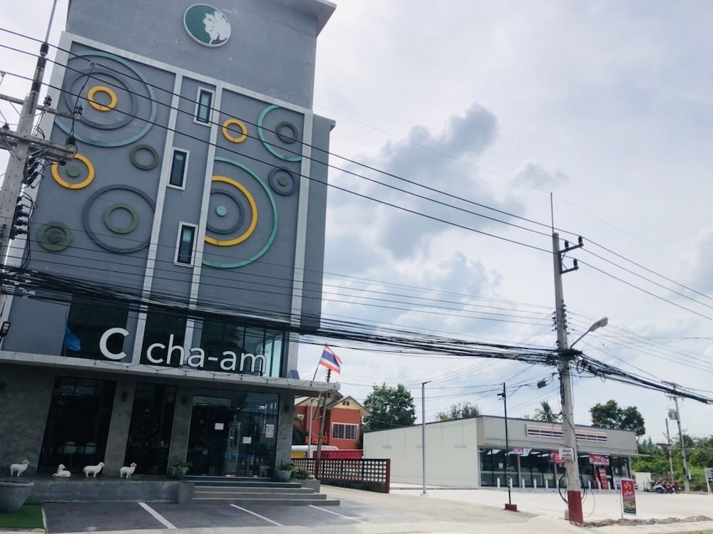 Фото C Cha-am Hotel