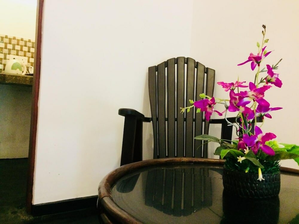 Фото Damith Tourist Inn