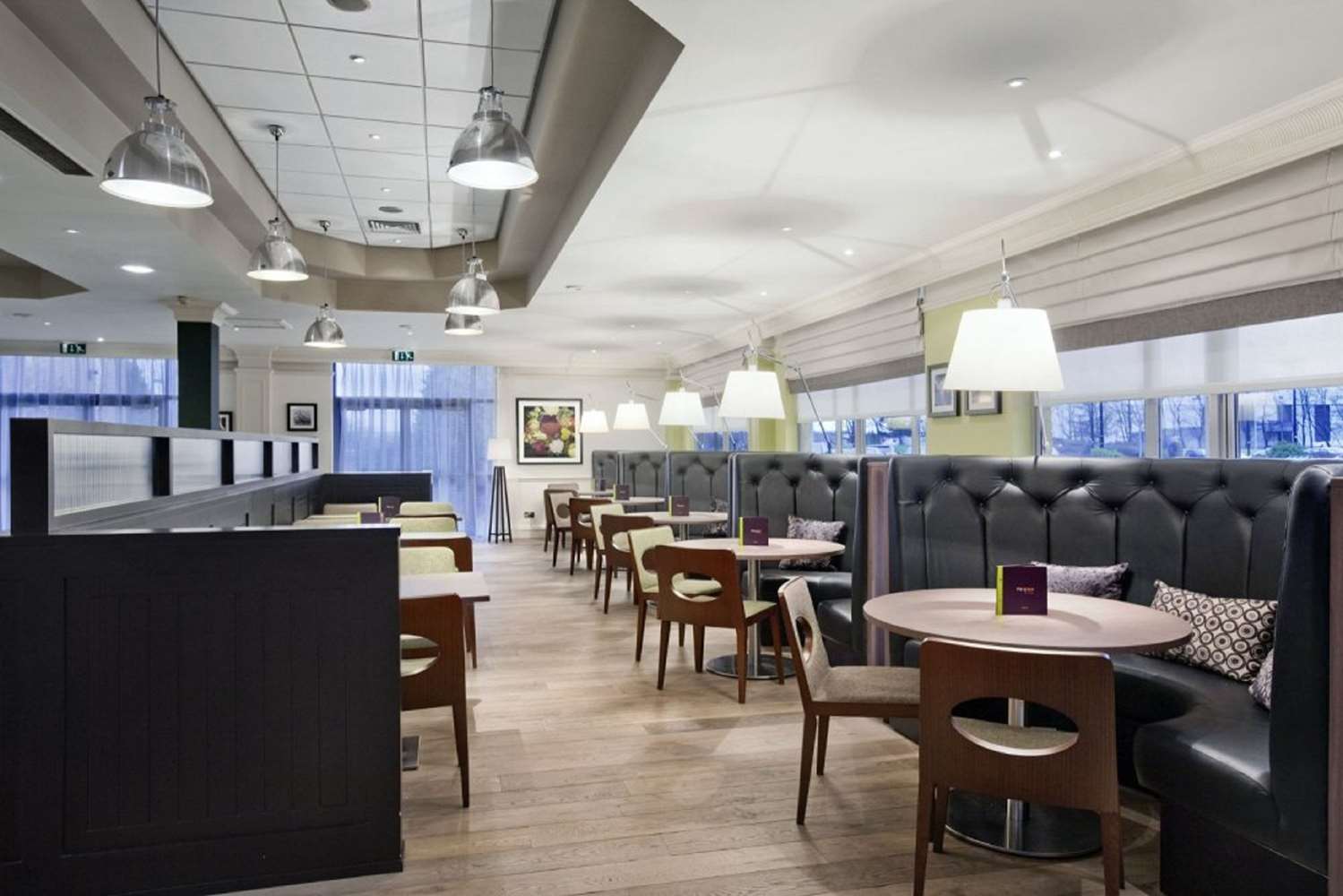 Фото DoubleTree by Hilton Glasgow Strathclyde