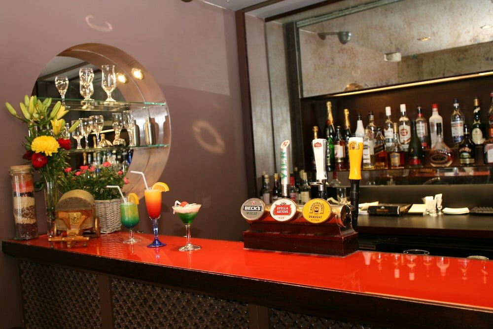 Фото Chatsworth Hotel