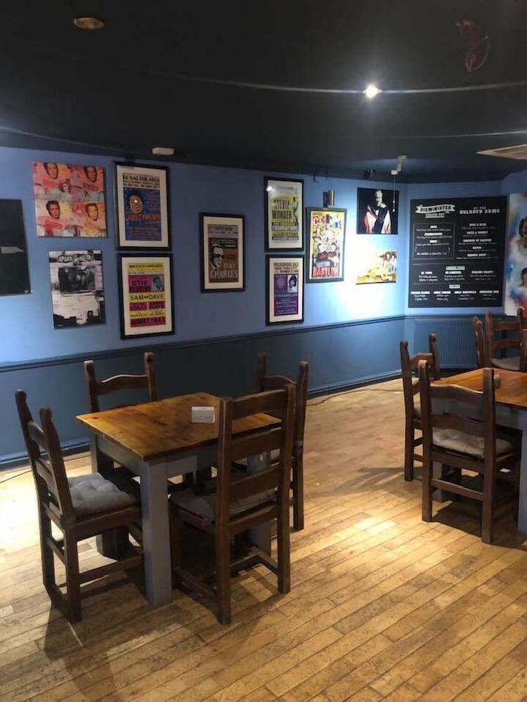 Фото Holroyd Arms