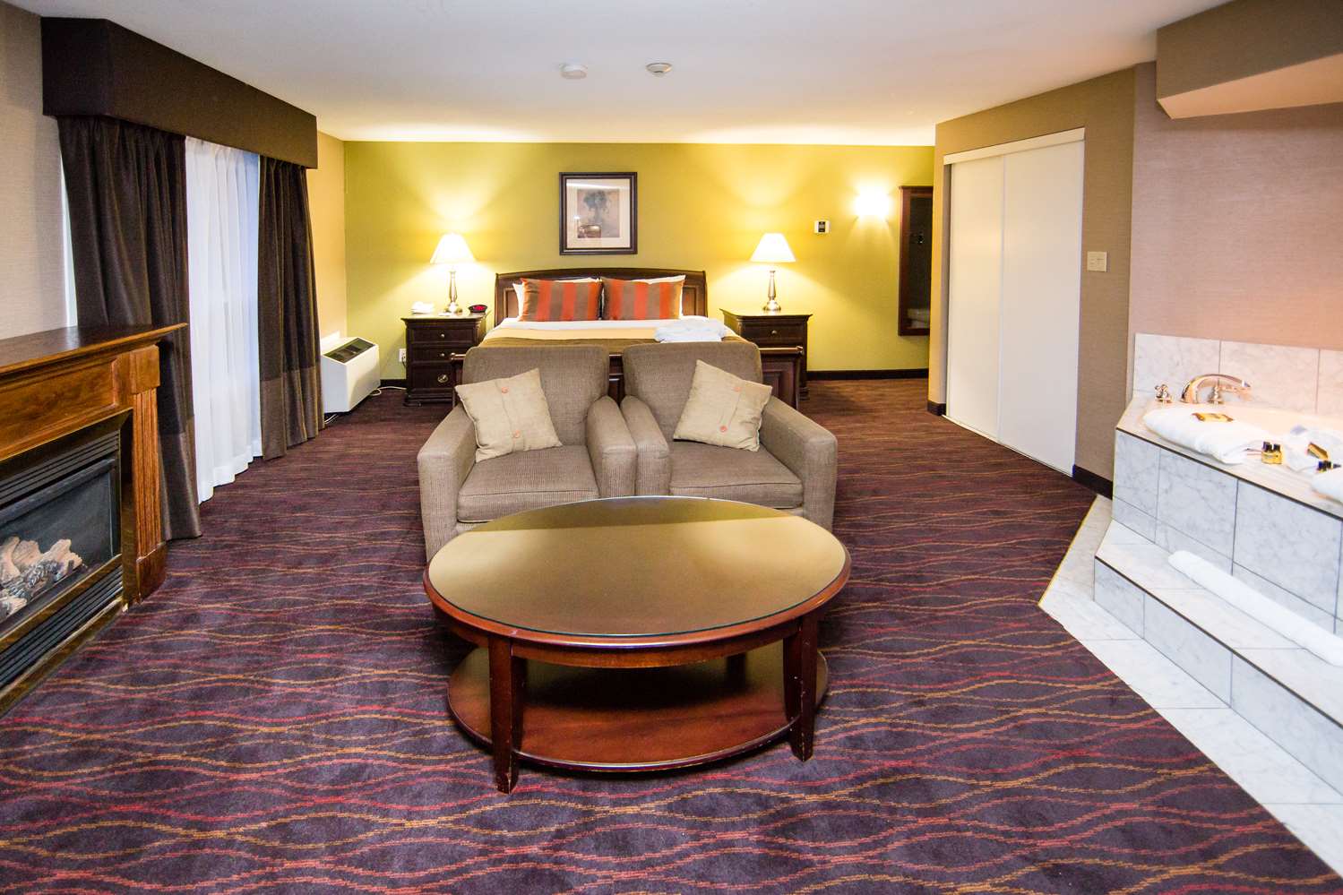 Фото Best Western Plus Ottawa/Kanata Hotel & Conference Centre