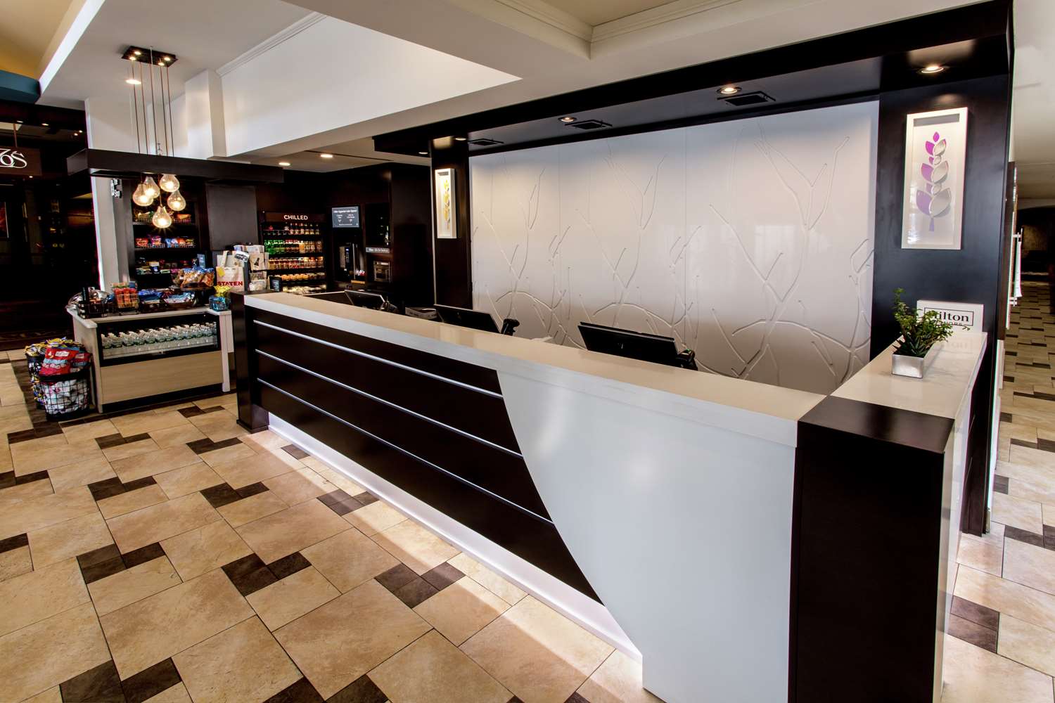 Фото Hilton Garden Inn New York/Staten Island