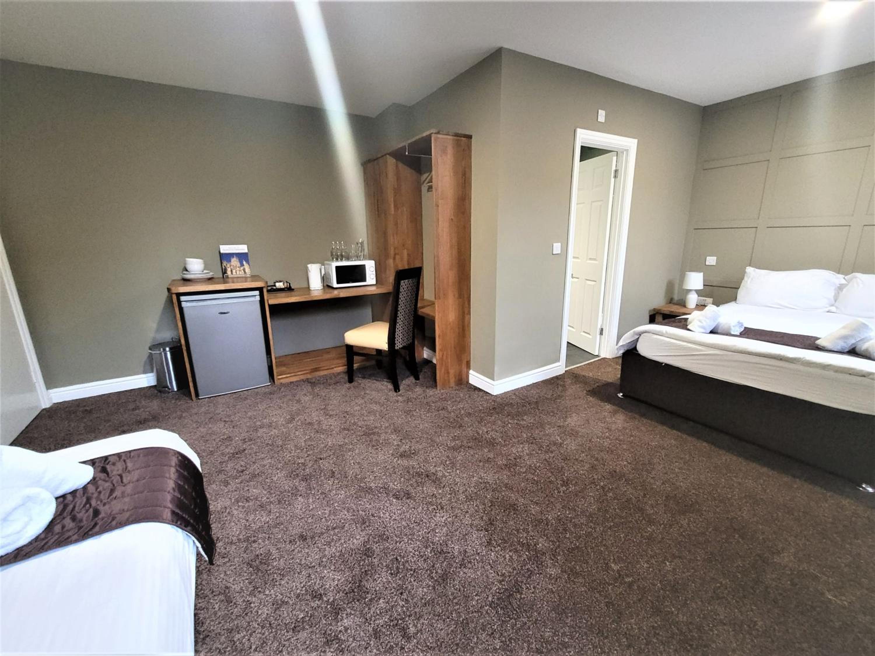 Фото The New County Hotel