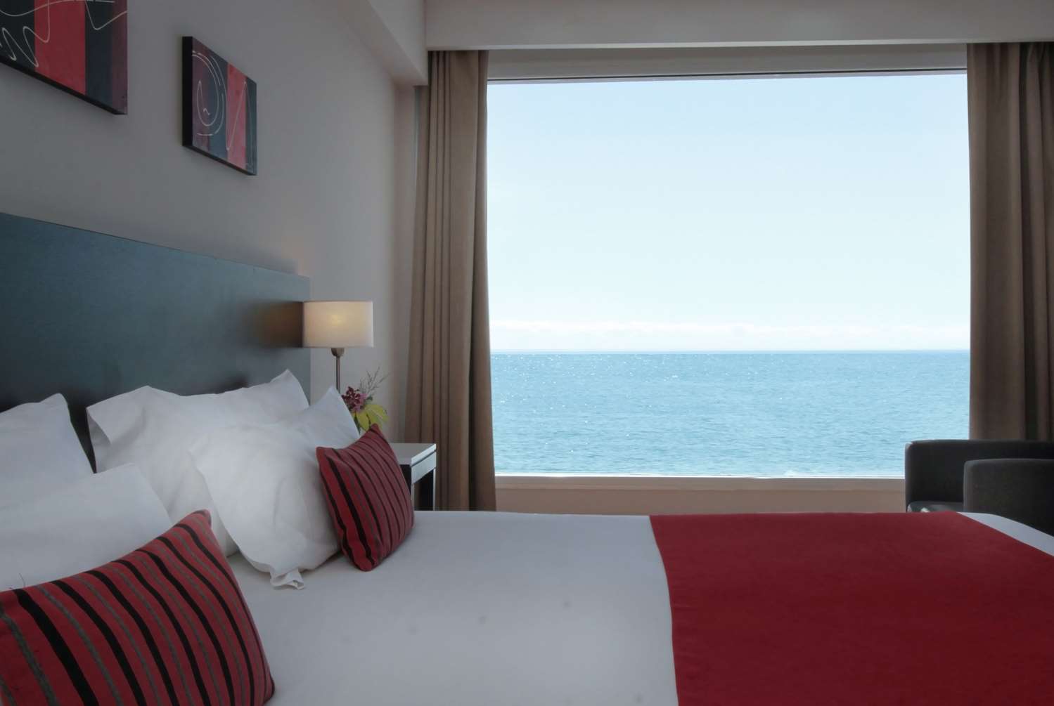 Фото Dazzler by Wyndham Puerto Madryn