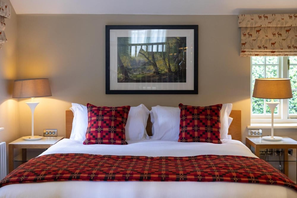 Фото The Woburn Hotel