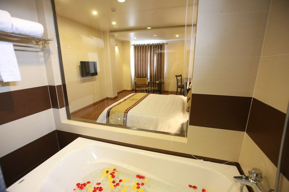 Фото Lac Long Hotel