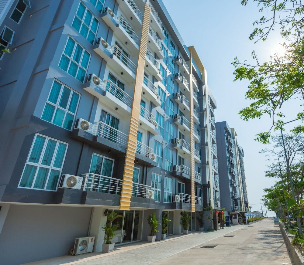 Фото D at Sea Hotel