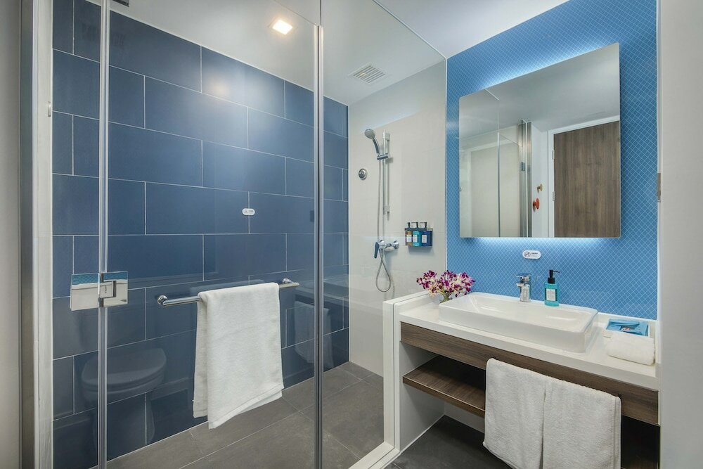 Фото Holiday Inn Express Shanghai Xuhui Binjiang