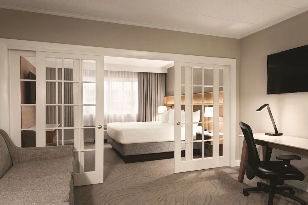 Фото Radisson Hotel Providence Airport