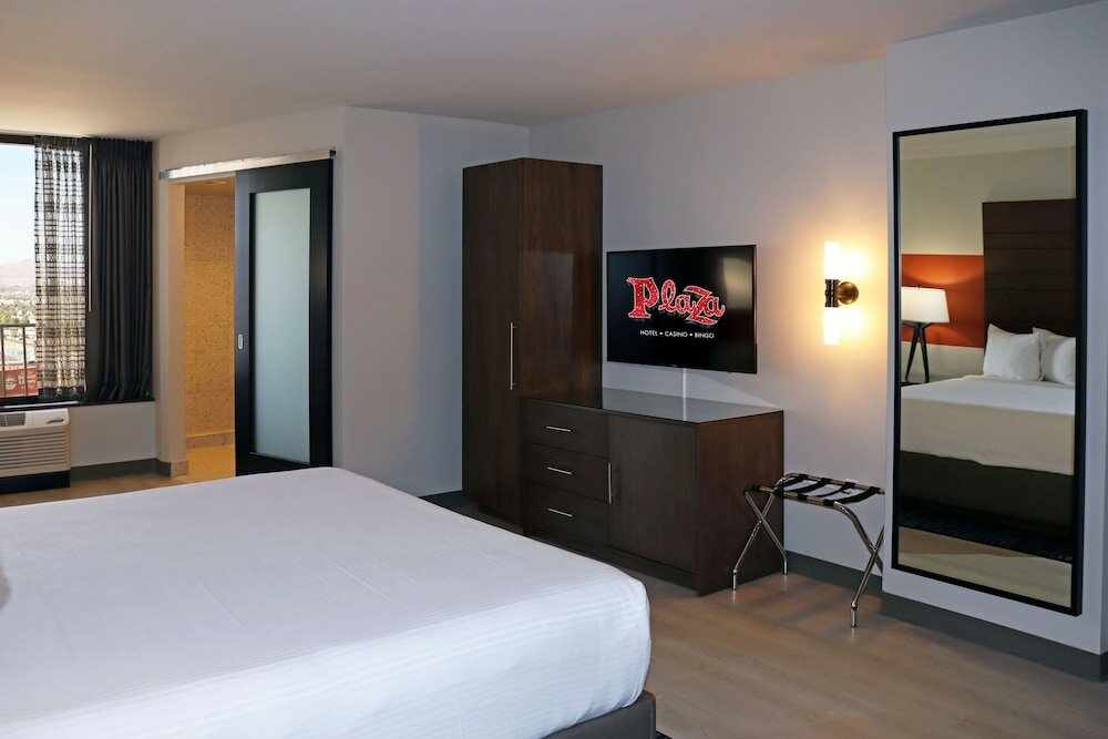 Фото Plaza Hotel and Casino - Las Vegas