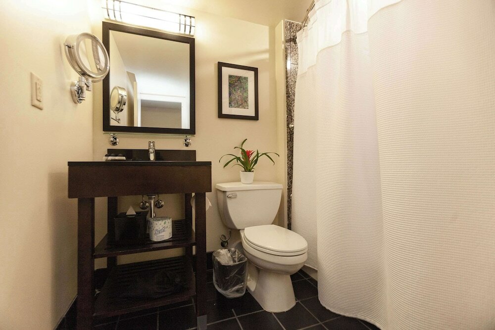 Фото Clarion Hotel New Orleans - Airport & Conference Center