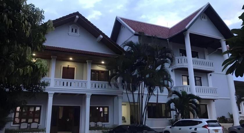 Фото Saysamphanh Hotel