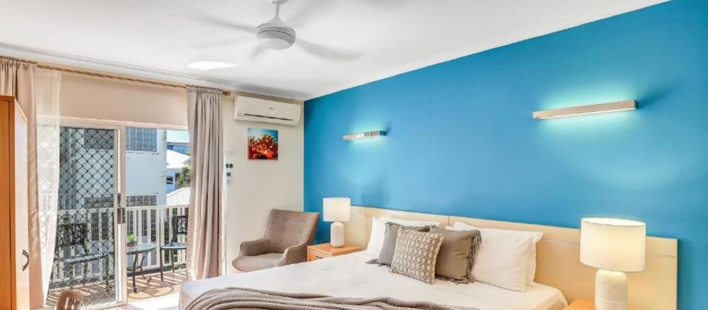 Фото Coral Tree Inn